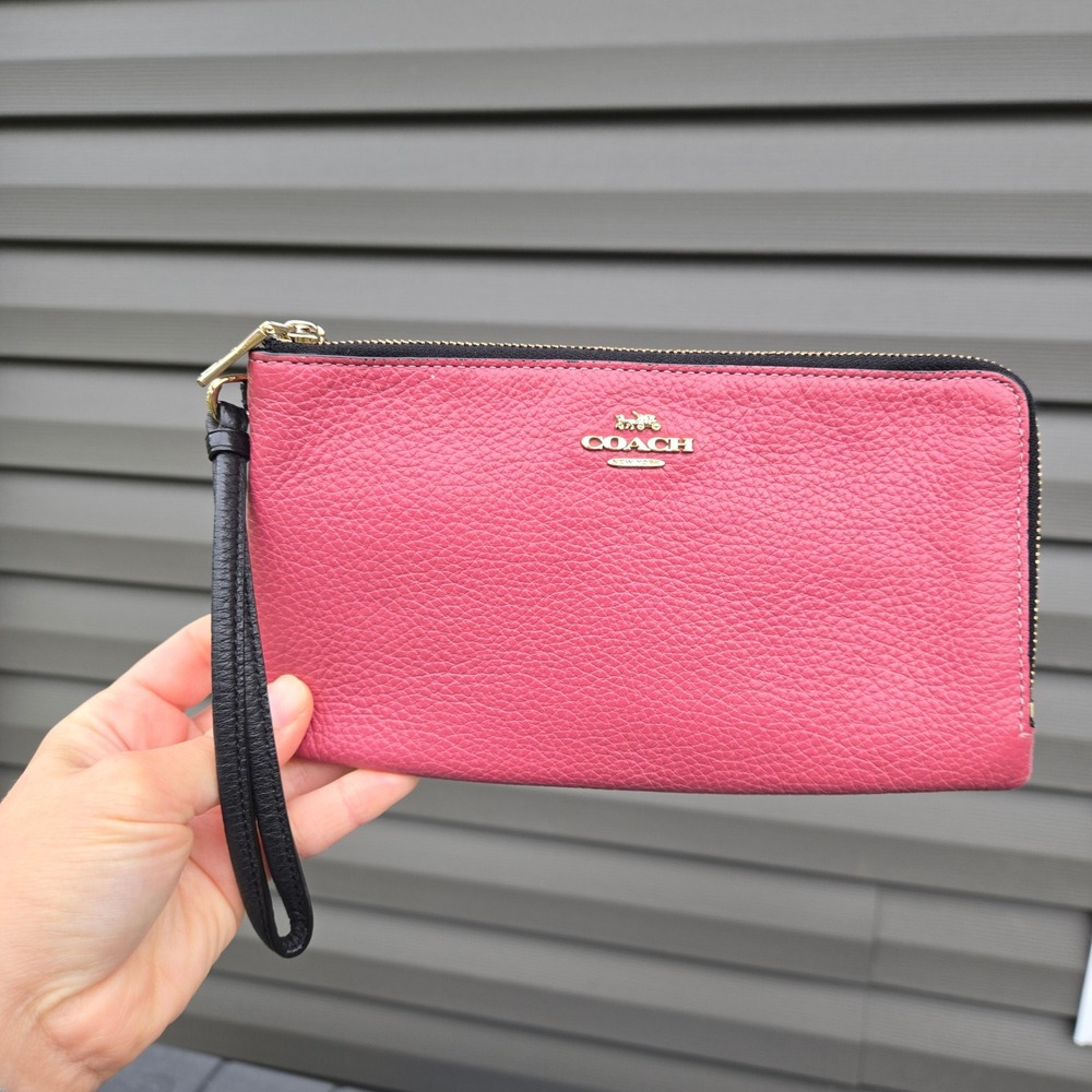 Coach Double Zip Wristlet Pebbled Leather Dusted Pink light Beige
